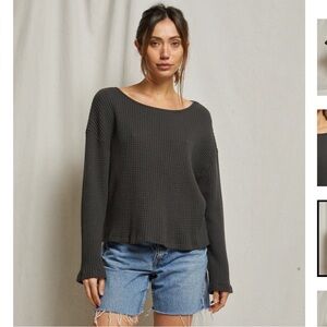 NWT Perfectwhitetee Luna Pullover